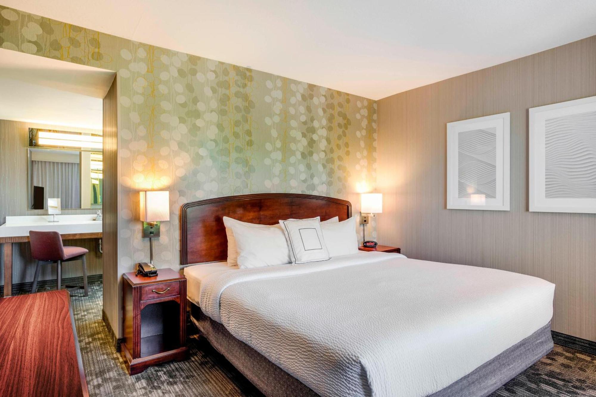 Courtyard By Marriot South Brunswick 3* Cranbury